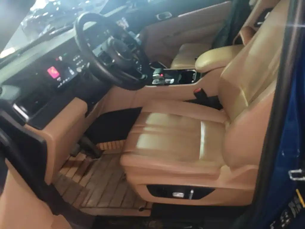 Li Auto Li ONE — миниатюра 15