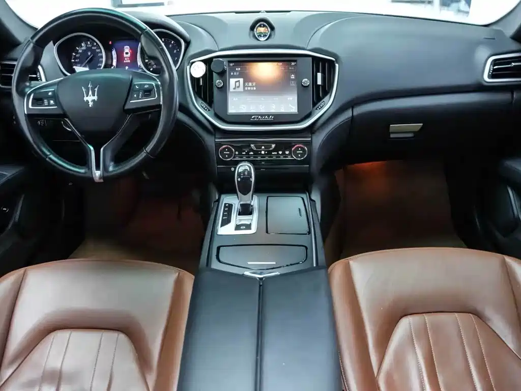 Maserati Ghibli — миниатюра 4