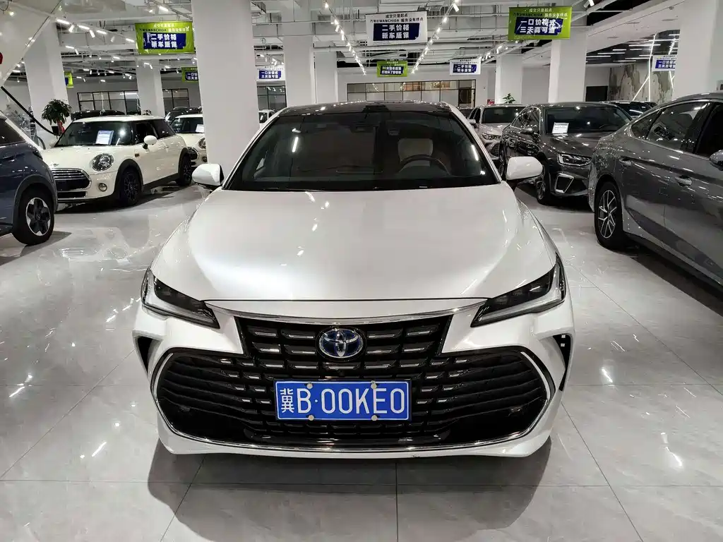 Toyota Avalon — миниатюра 5