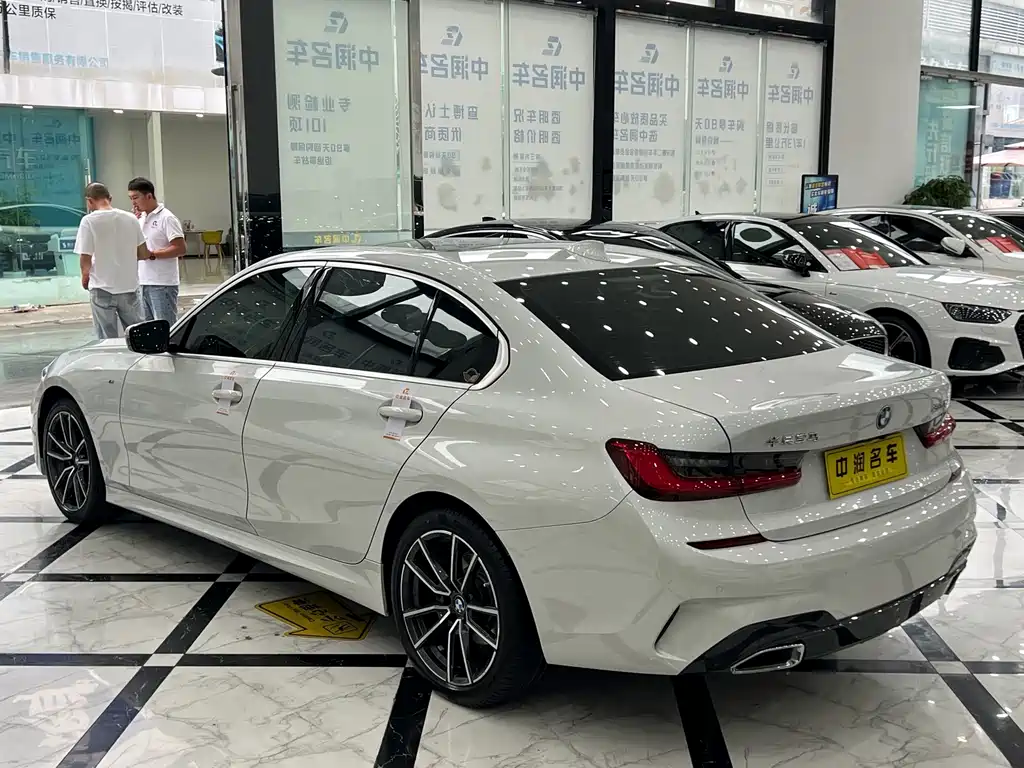 BMW 3 Series — миниатюра 14
