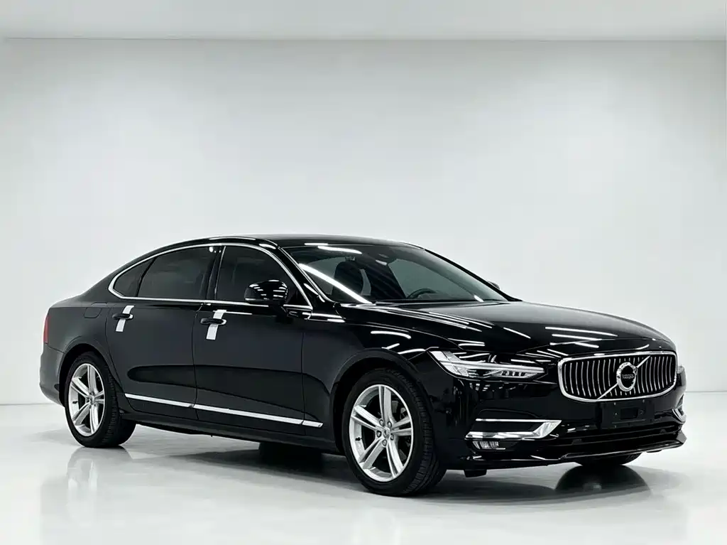 Volvo S90 — миниатюра 5