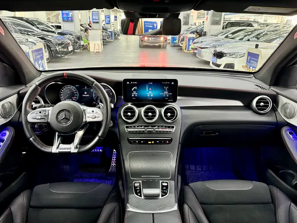 Mercedes-Benz GLC AMG — миниатюра 9