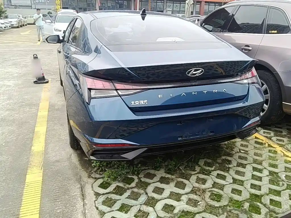 Hyundai Elantra 2021 1.5L CVT GLX Elite
