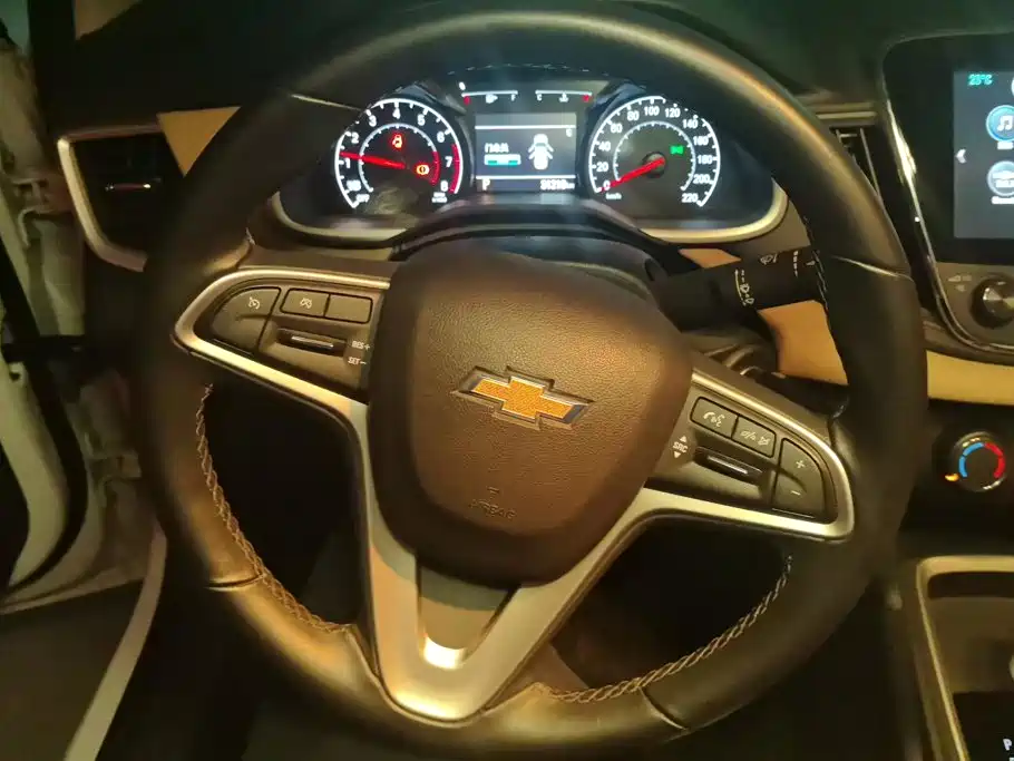Chevrolet Monza — миниатюра 15