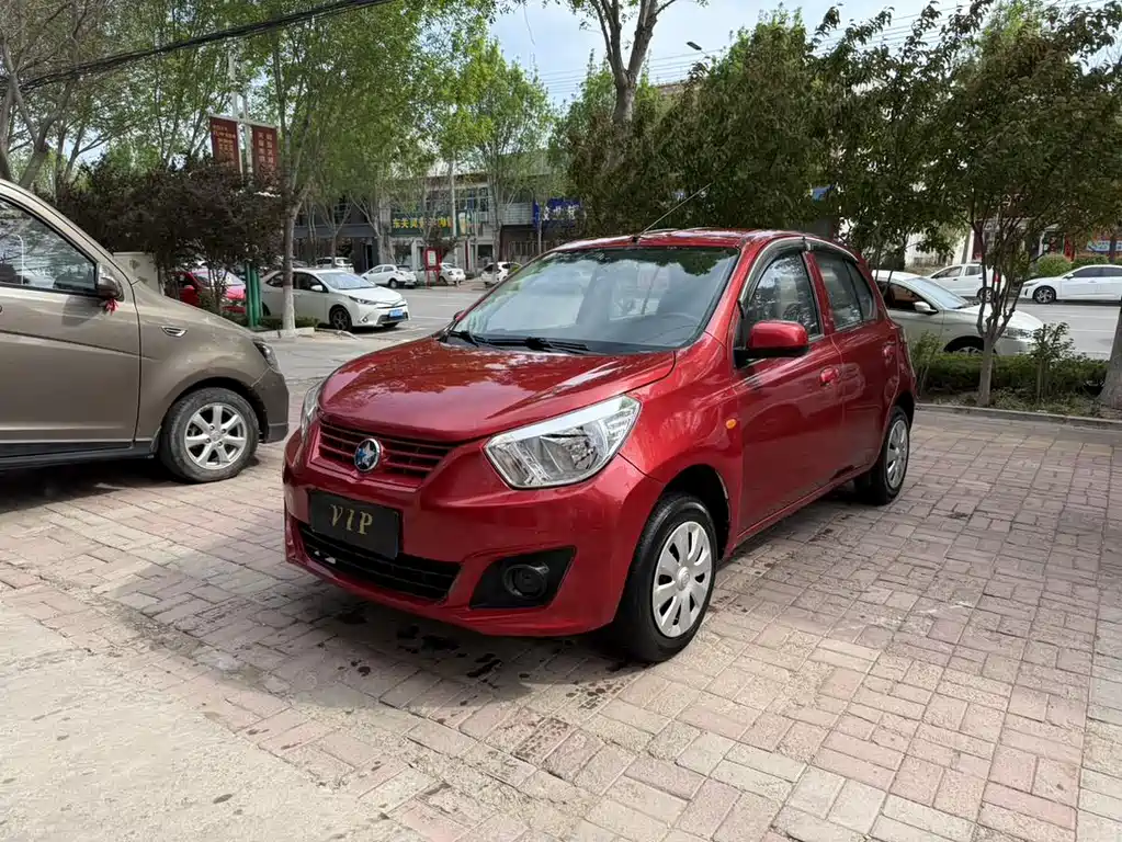 Venucia R30 2016