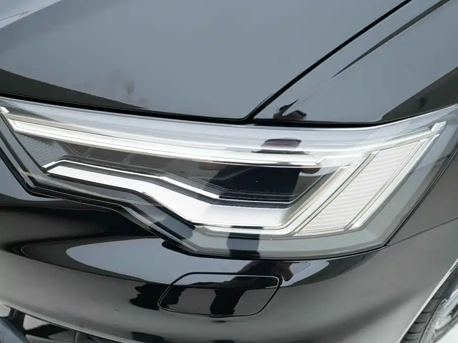 Audi A6L — миниатюра 13