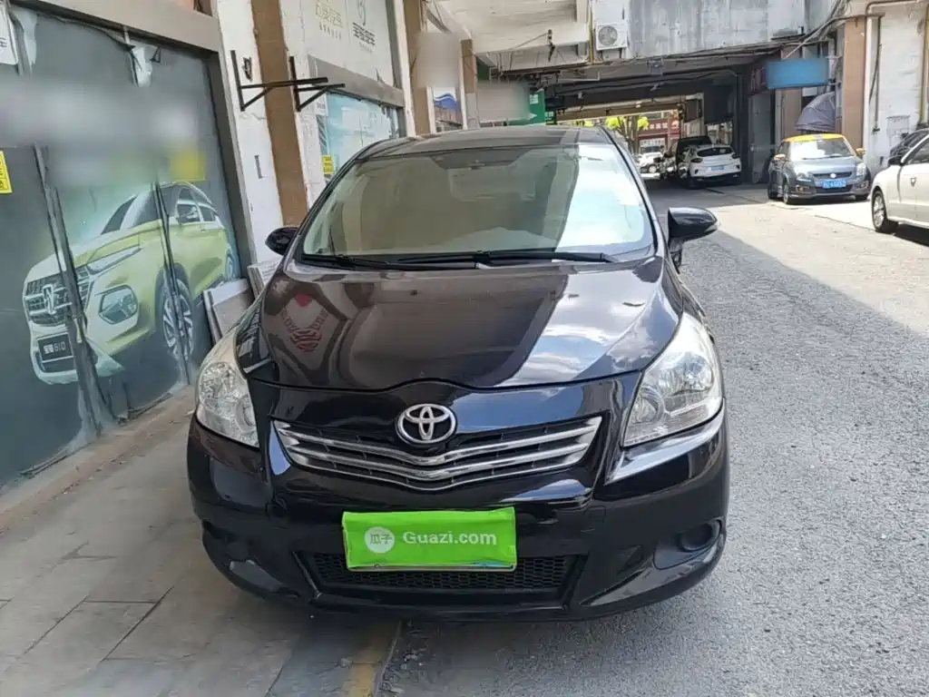 Toyota Verso — миниатюра 3