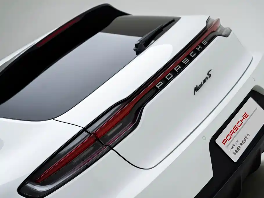 Porsche Macan — миниатюра 6