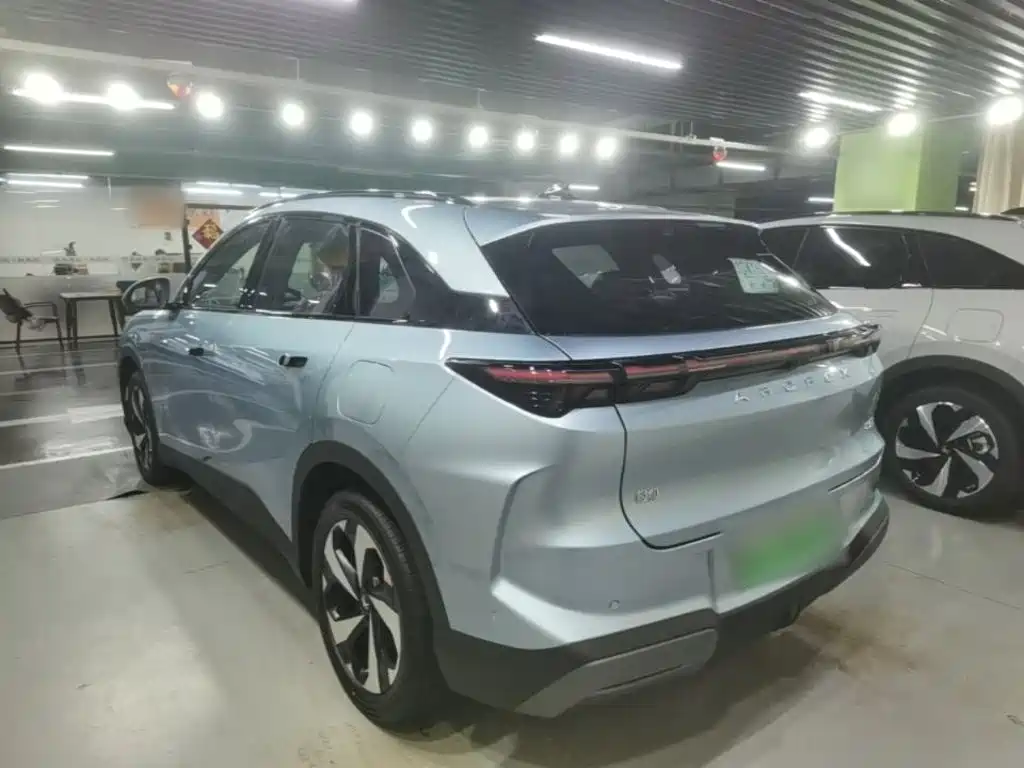 ARCFOX Alpha T5 — миниатюра 5