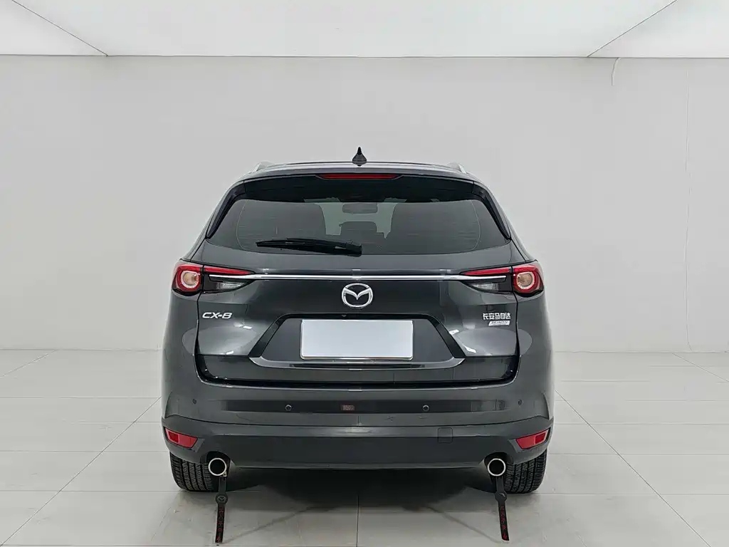 MAZDA CX 8