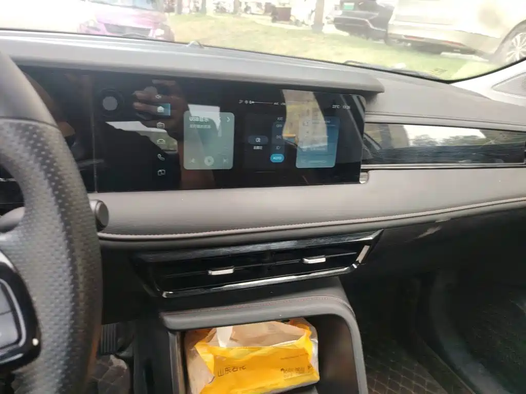 Roewe i5 — миниатюра 9
