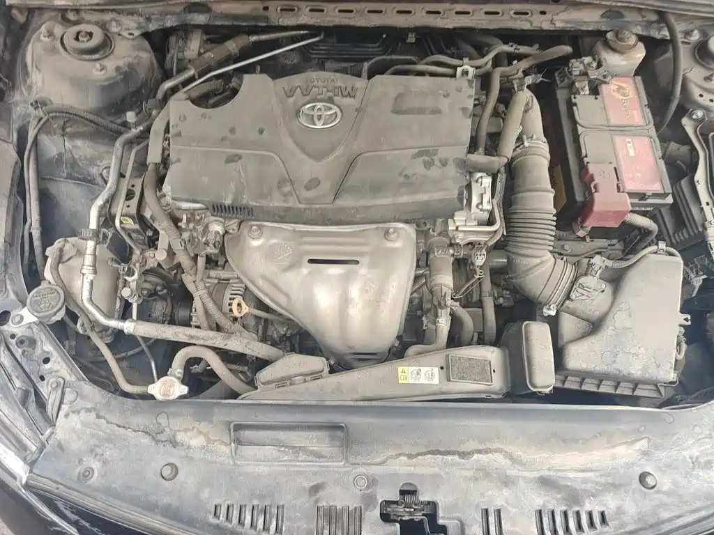 Toyota Camry — миниатюра 11
