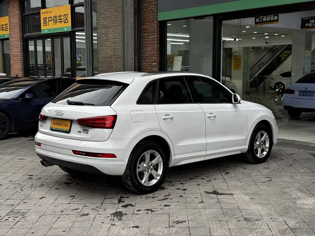 Audi Q3 2017 35 TFSI Fashion