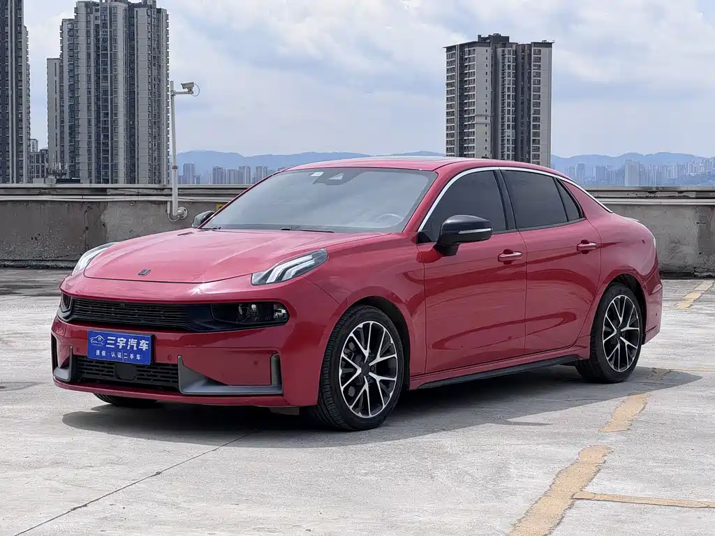 Lynk & Co 03 2020