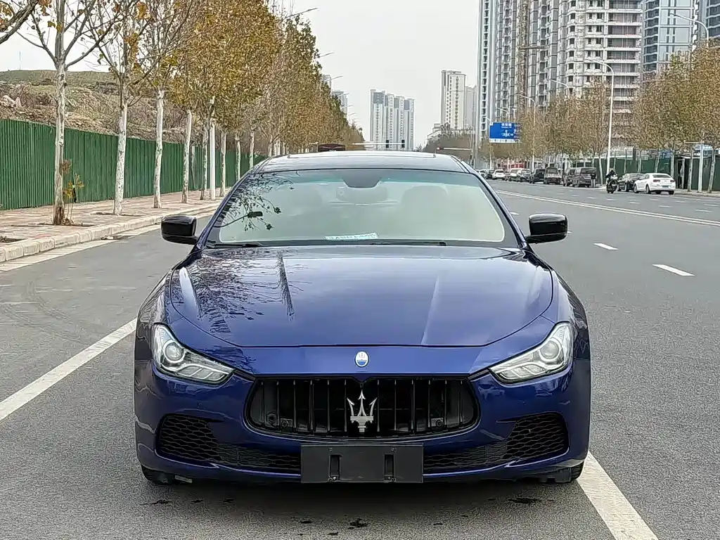 MASERATI GHIBLI