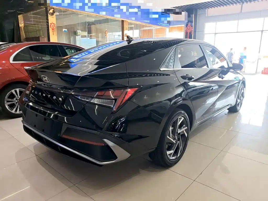Hyundai Elantra 2023 1.5L CVT GLX Elite