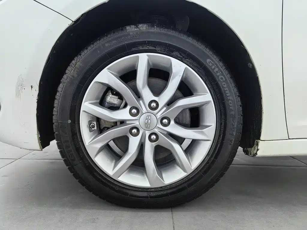 Geely Emgrand GL — миниатюра 17