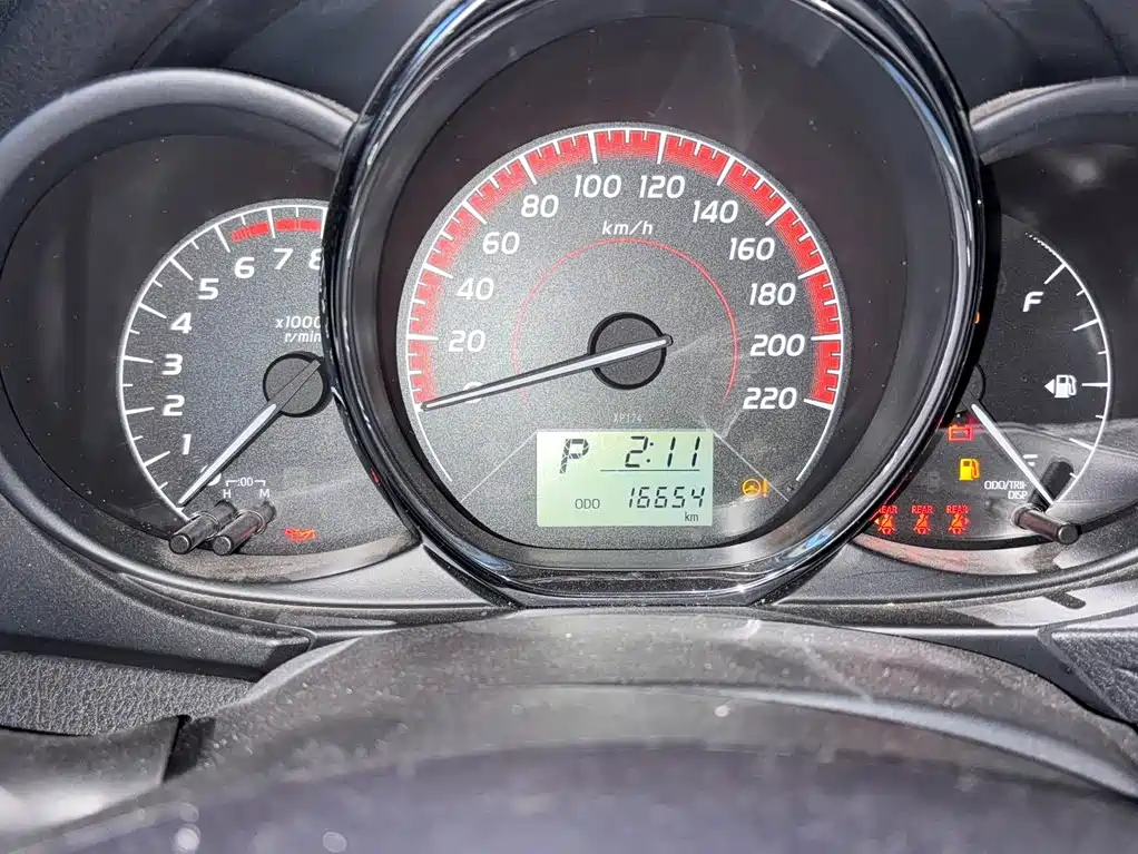Toyota Vios FS — миниатюра 11