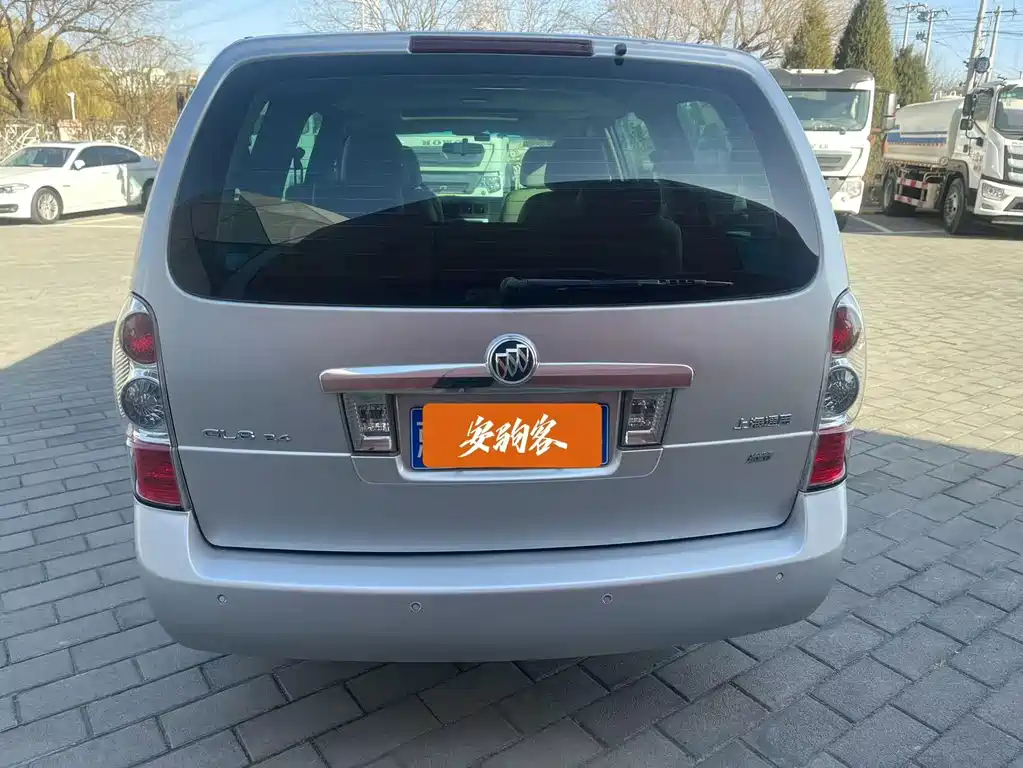 Buick GL8 2014 2.4L Executive