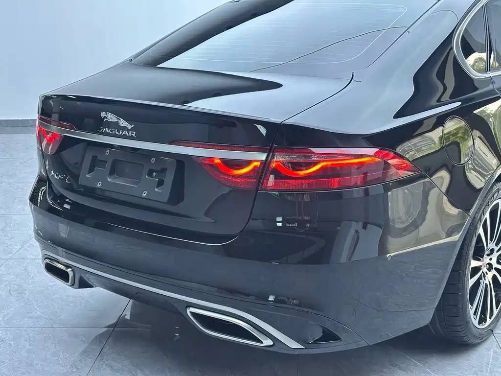 Jaguar XFL — миниатюра 19