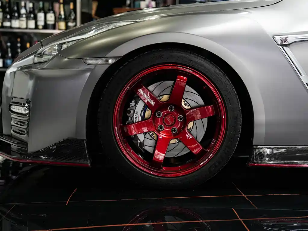 Nissan GT-R — миниатюра 22