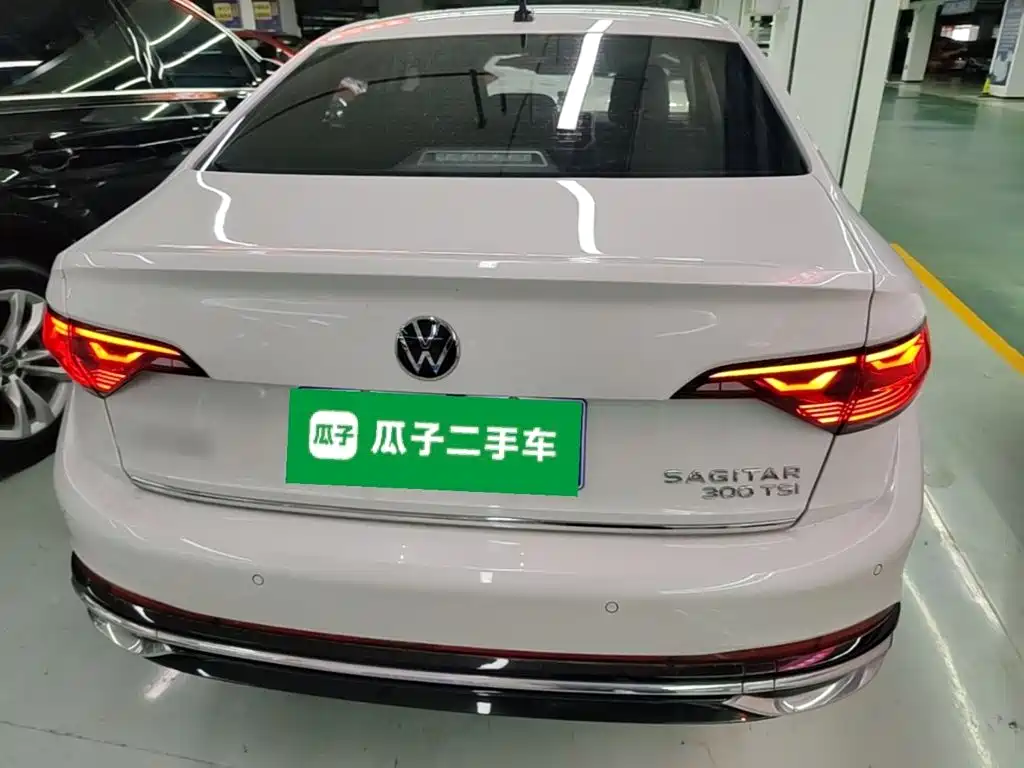 Volkswagen Sagitar — миниатюра 6