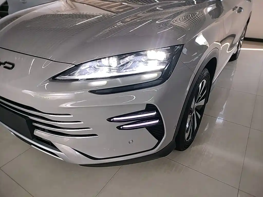 BYD Song Plus DM-i 2023 — фото 23