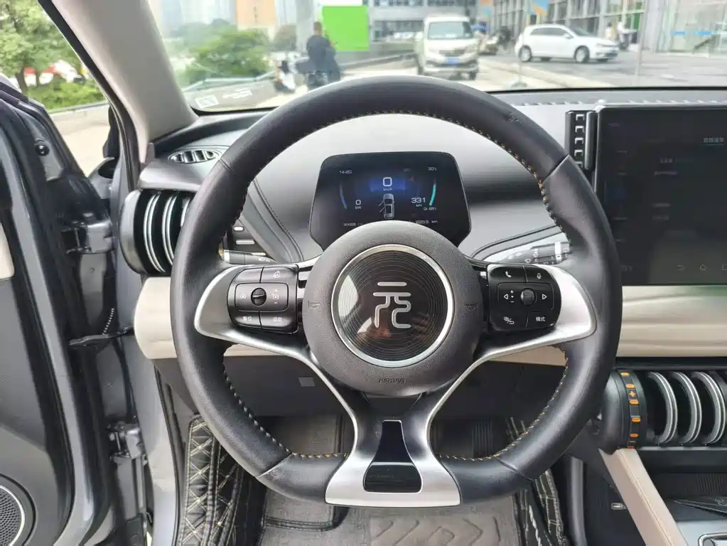 BYD Yuan Plus — миниатюра 13