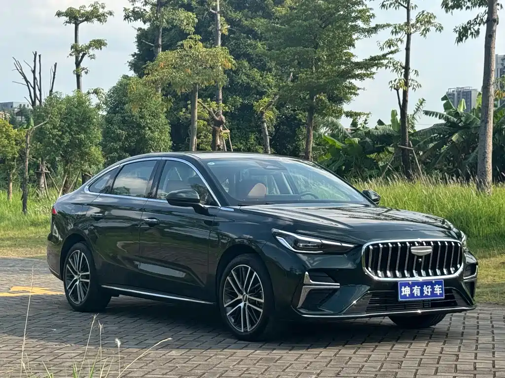 Geely Emgrand - фото 3