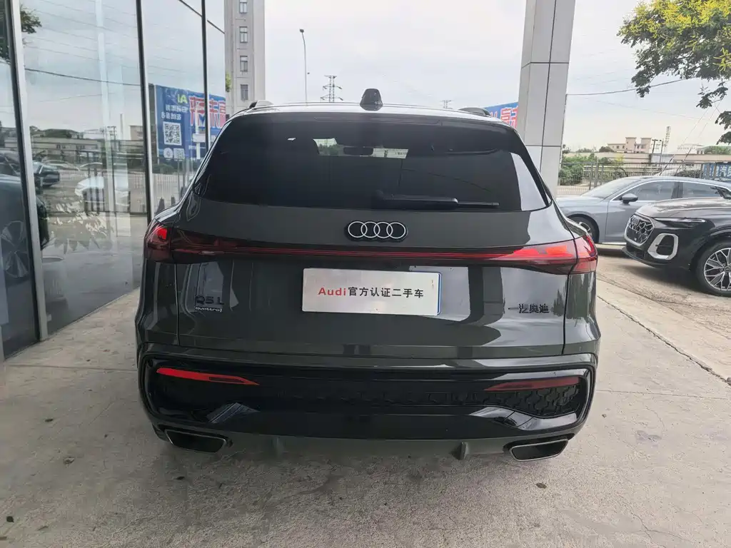 Audi Q5L — миниатюра 6