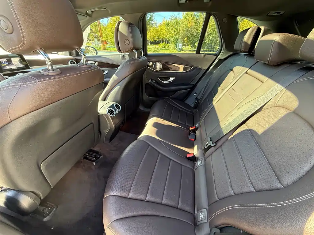 Mercedes-Benz GLC — миниатюра 5