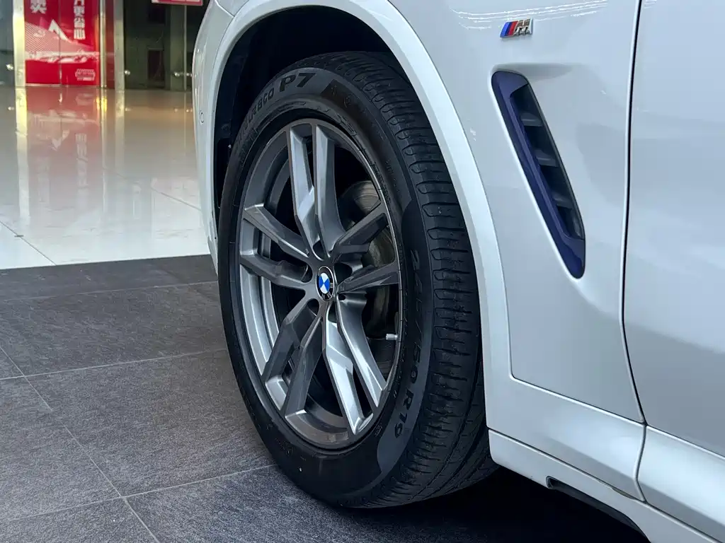 BMW X3 — миниатюра 24