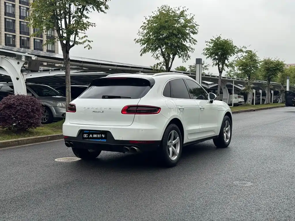 Porsche Macan 2016 Macan 2.0T