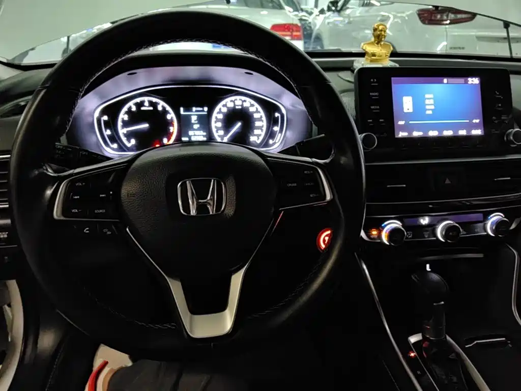 Honda Inspire — миниатюра 11