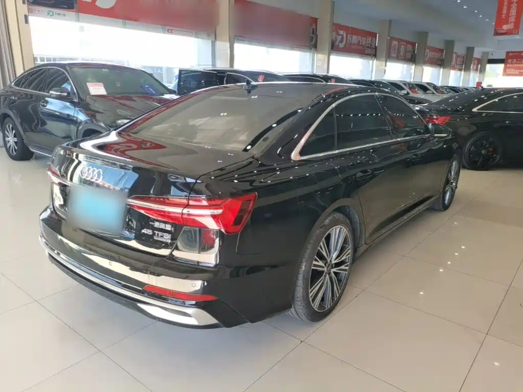 Audi A6L — миниатюра 7