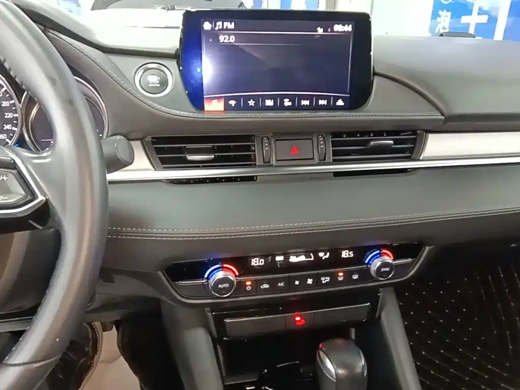 Mazda Atenza — миниатюра 13