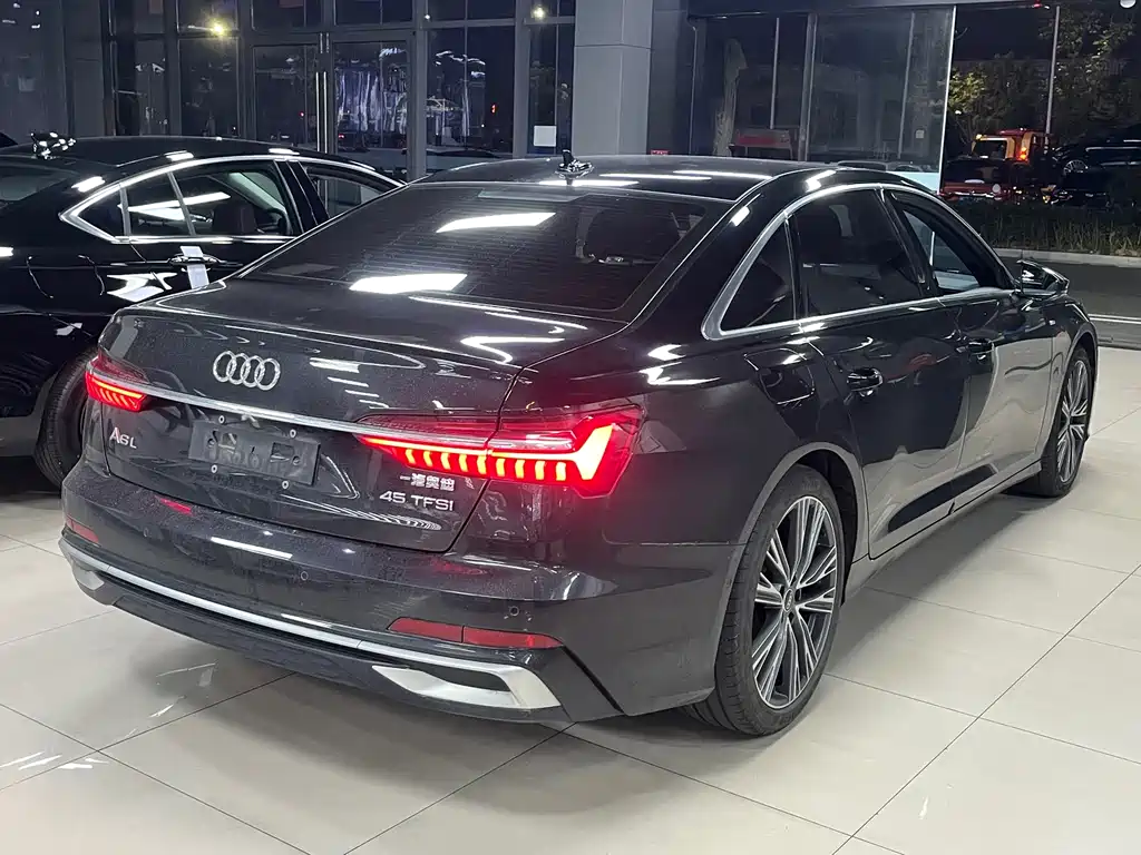 Audi A6L 2023 — фото 6
