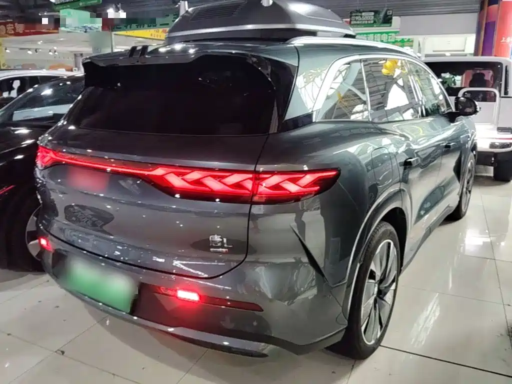 BYD Tang L L 2025 DM 175KM