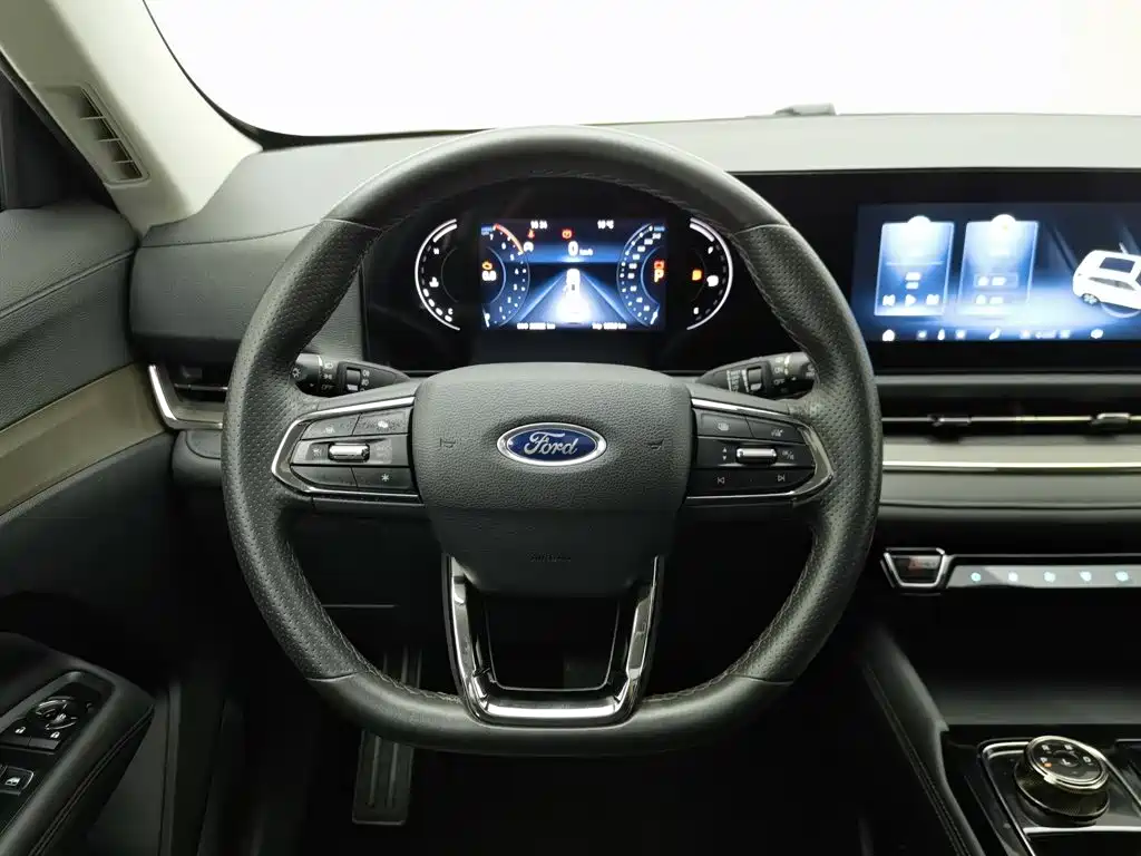 Ford Equator Sport — миниатюра 11