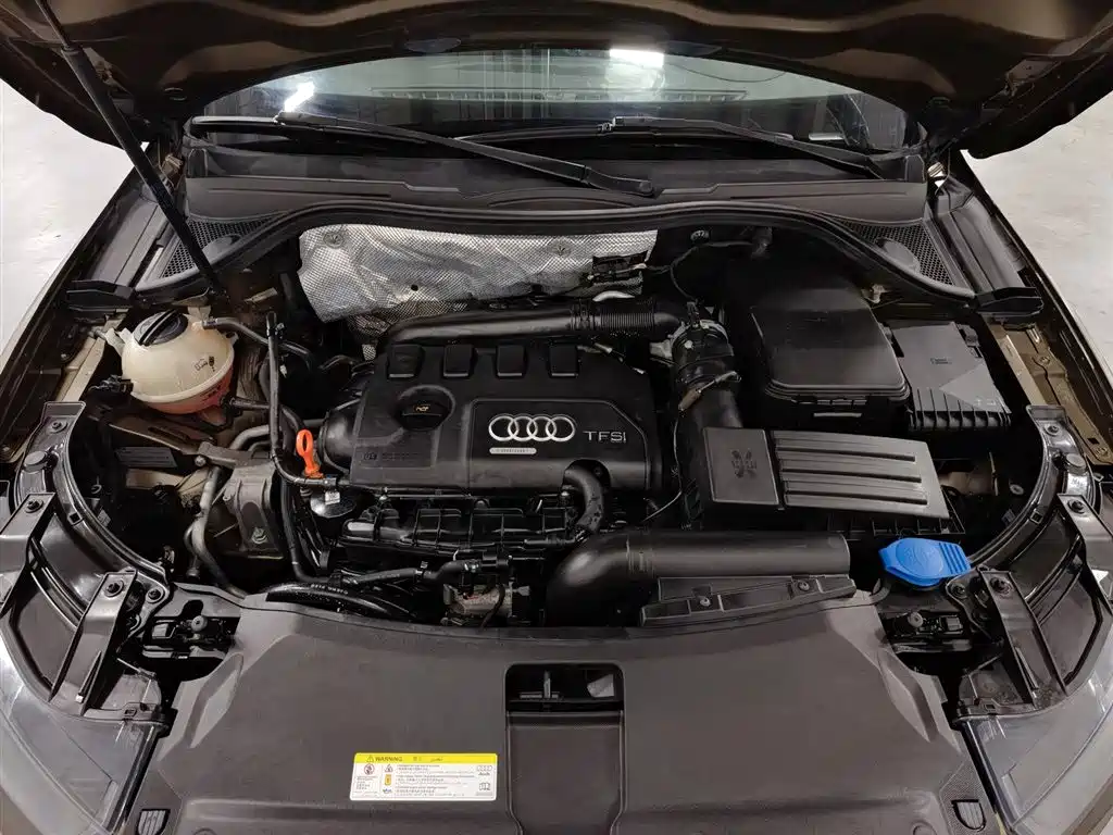 Audi Q3 2015 35 TFSI