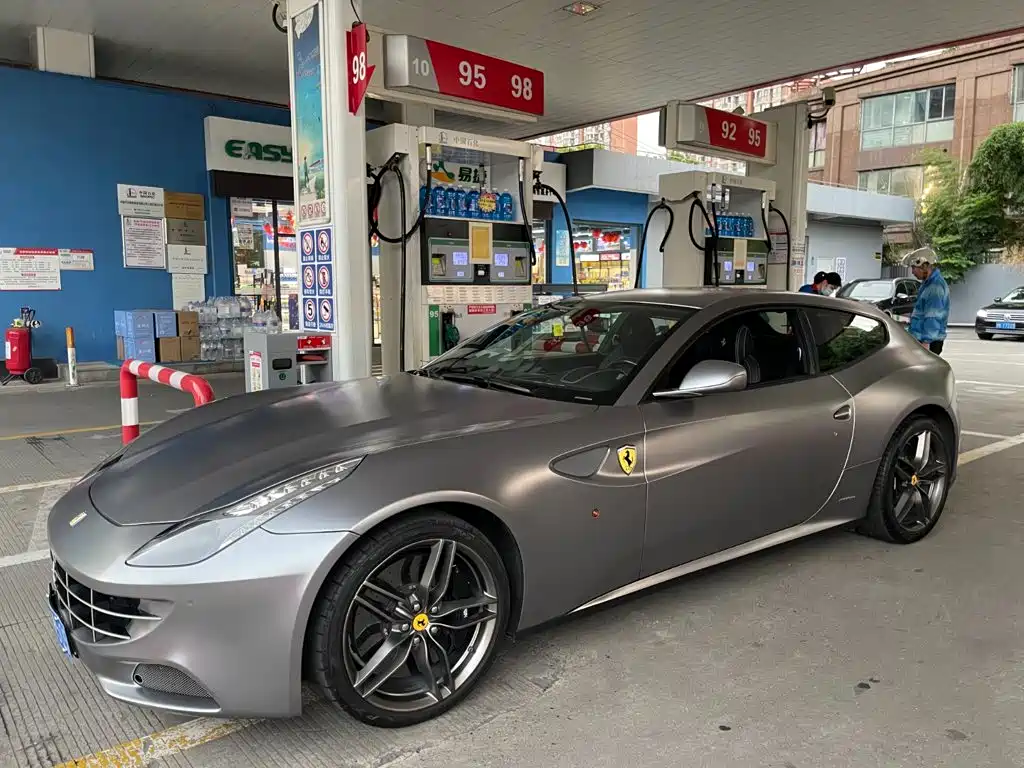 Ferrari FF