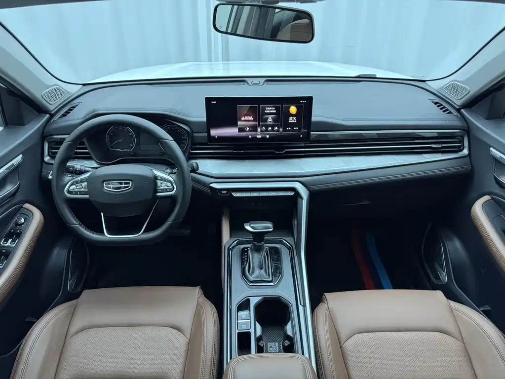Geely Vision X6 — миниатюра 12