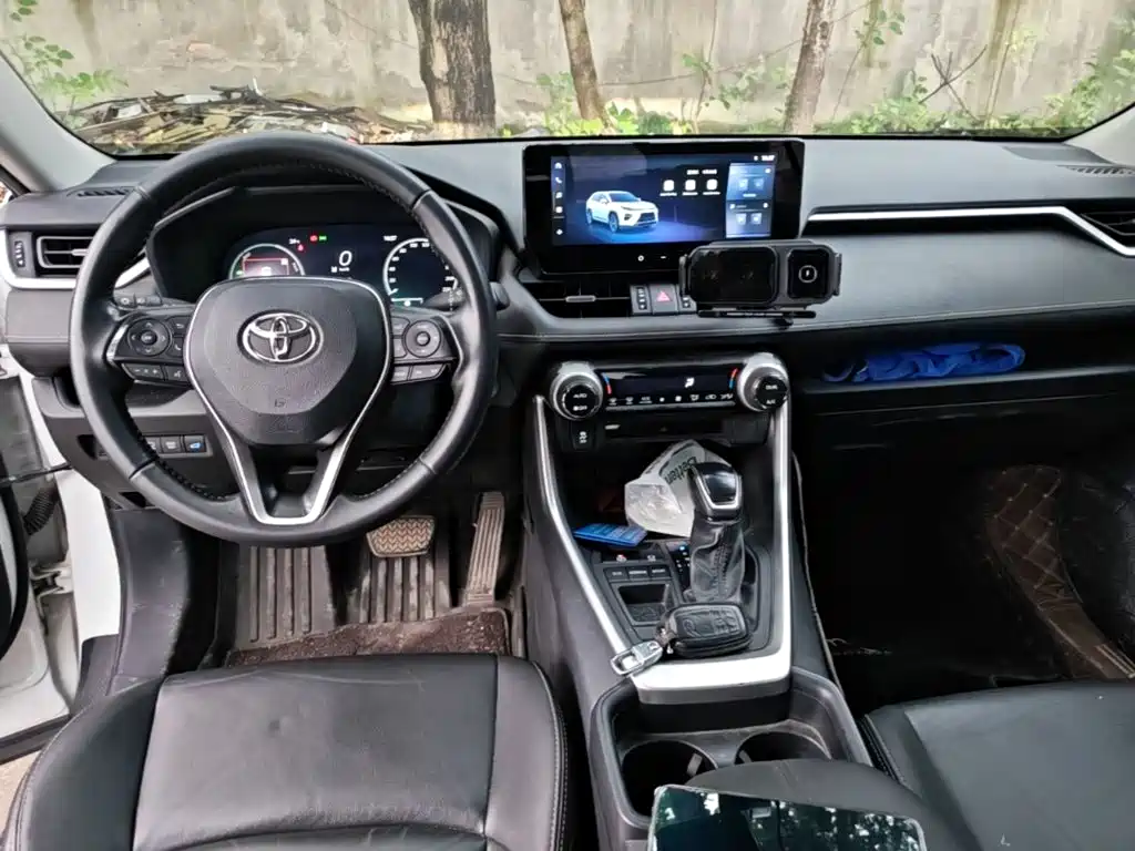 Toyota Wildlander — миниатюра 10