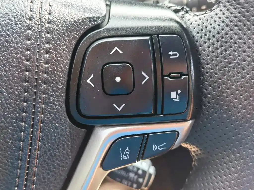 Toyota Highlander — миниатюра 23