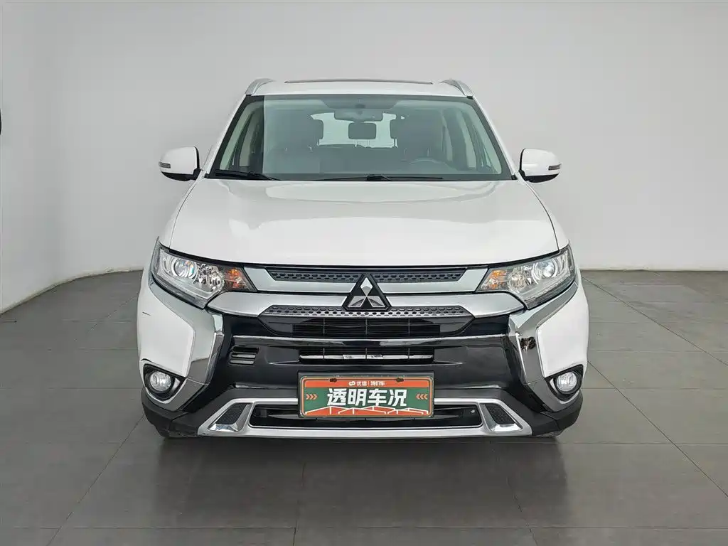 Mitsubishi Outlander 2019 2.0L Enjoy 5 мест V