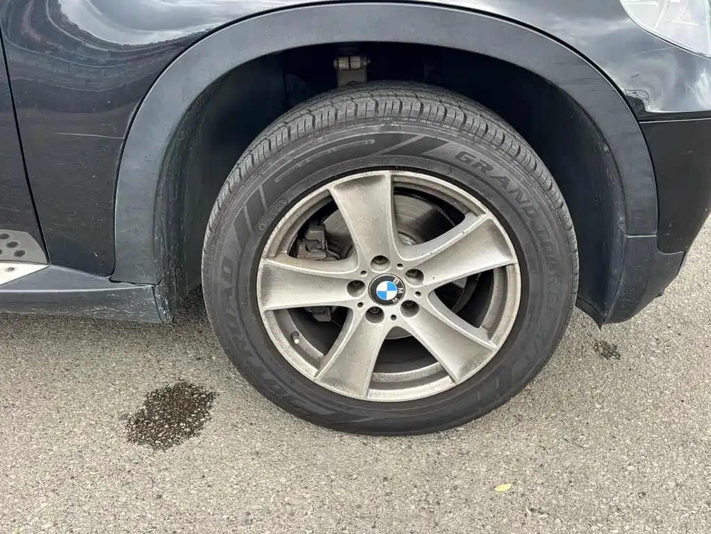 BMW X5 (Import) — миниатюра 16
