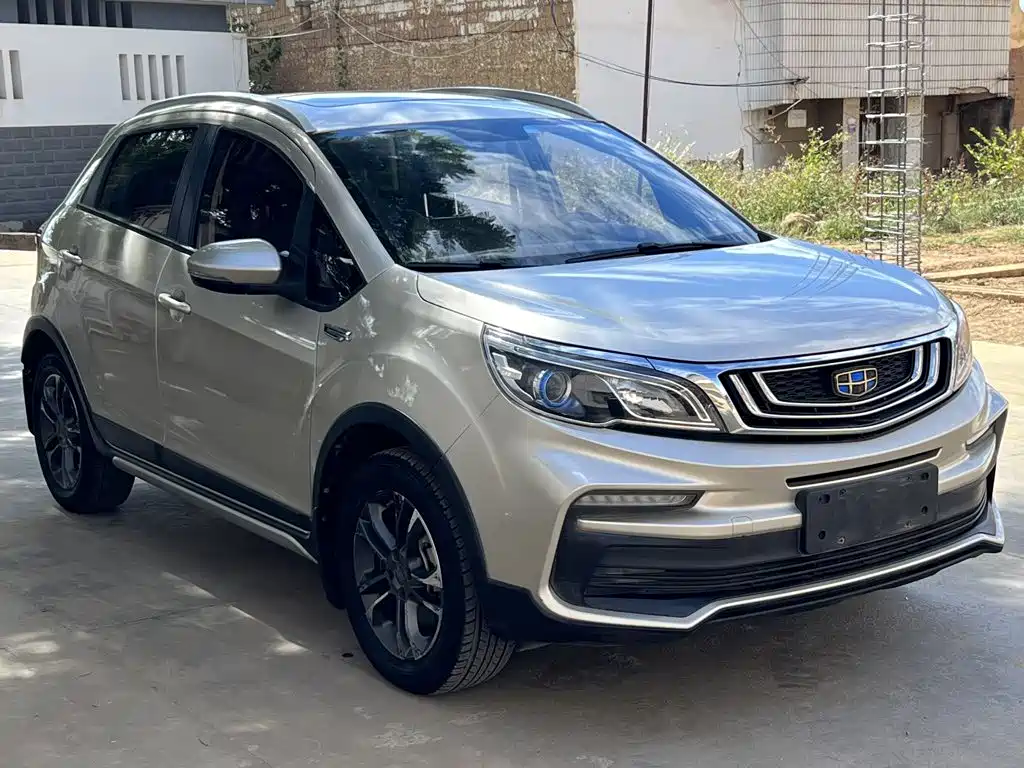 Geely Vision X3 — миниатюра 4