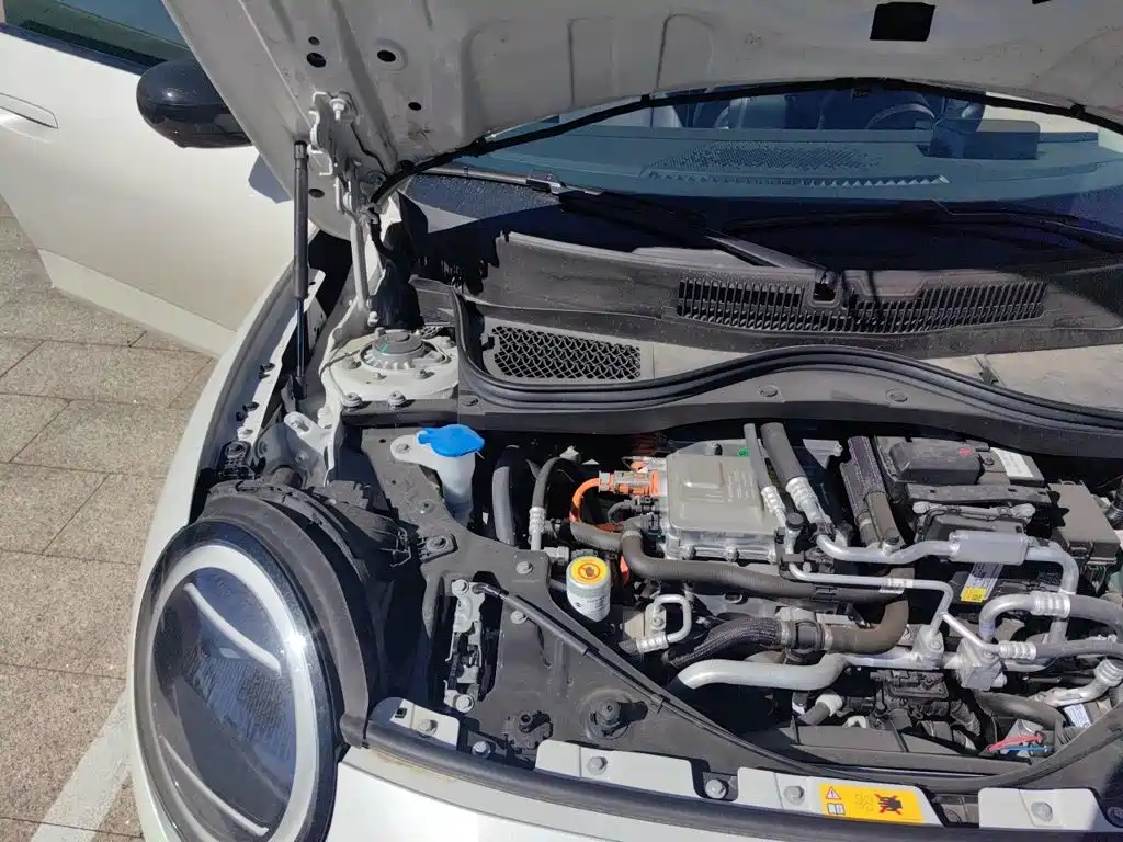 MINI MINI COOPER EV — миниатюра 21