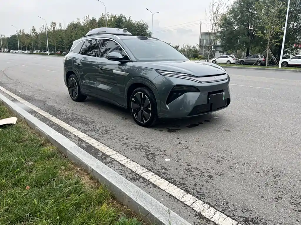 BYD Tang L — миниатюра 11