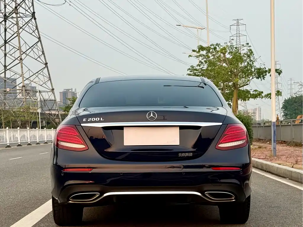 Mercedes-Benz E-Class E 2016 E 200 L Sport